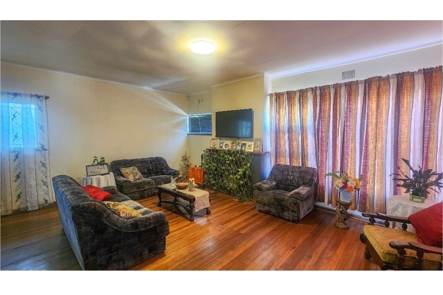 3 Bedroom Property for Sale in Esterville Western Cape